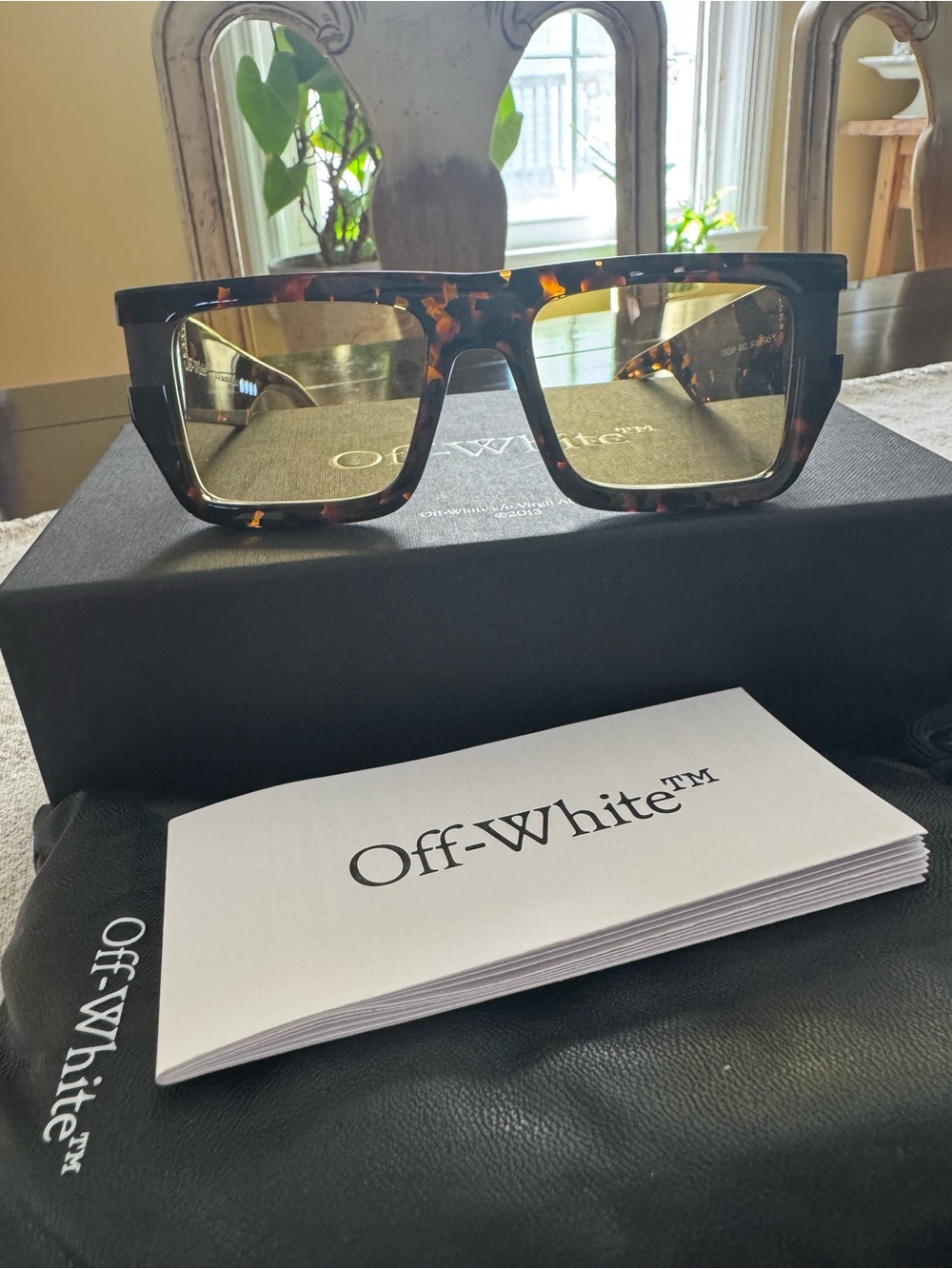 Off-White Chester Sunglasses in the Havana/Camel colorway